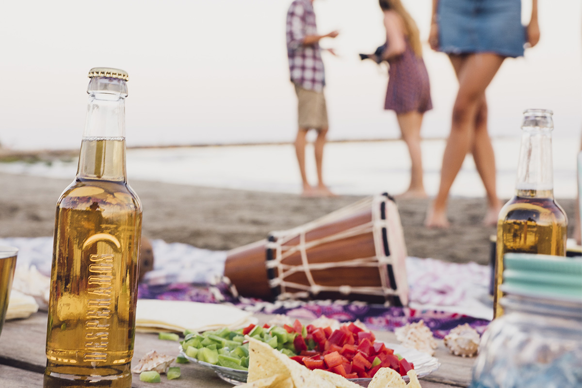 Cosa Stuzzicare al Mare? Idee e Consigli per un pranzo estivo perfetto